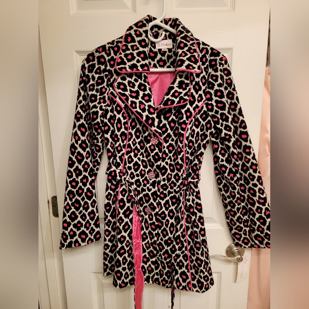 NWT 3 Sisters Cheetah Coat
